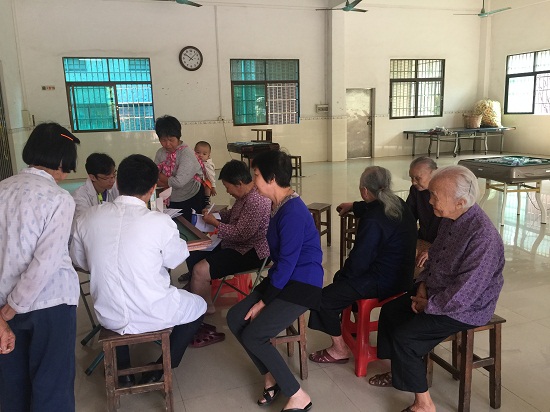石碣：刘屋村“血压血糖知识知多少” 健康讲座